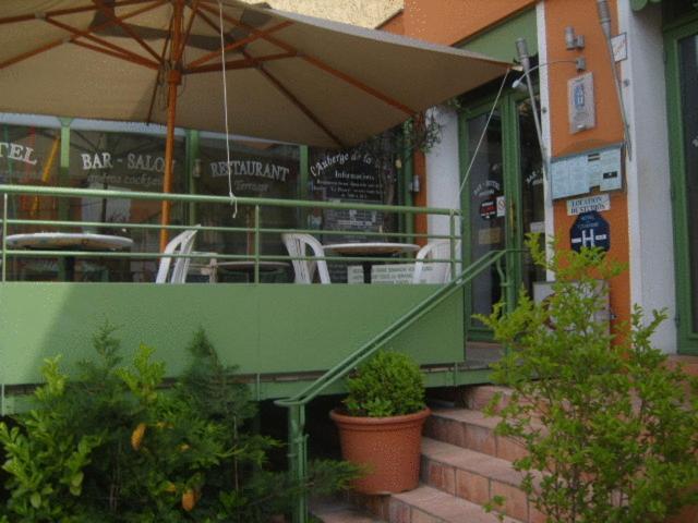 Auberge De La Vallee Francheville  Екстериор снимка