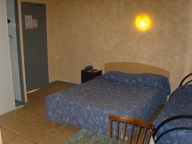 Auberge De La Vallee Francheville  Екстериор снимка