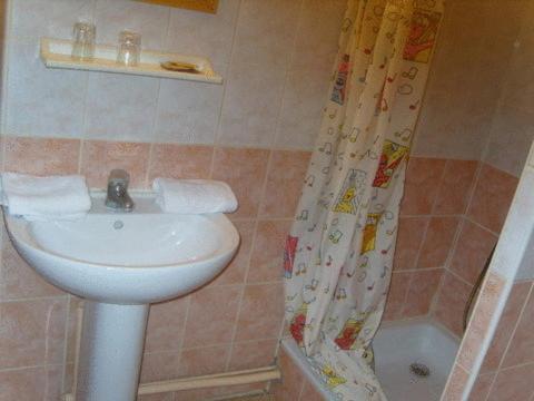 Auberge De La Vallee Francheville  Екстериор снимка